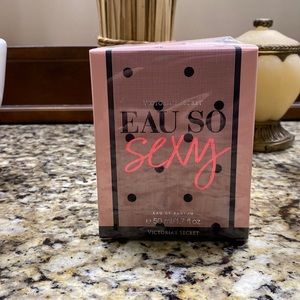 Victoria’s Secret Eau So Sexy 1.7 fl oz EU de Parfum